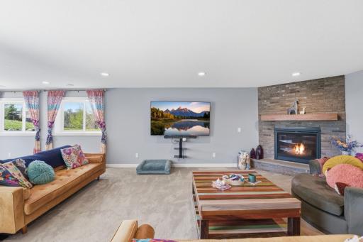 5737 Raven Point Road, Prior Lake, MN 55372