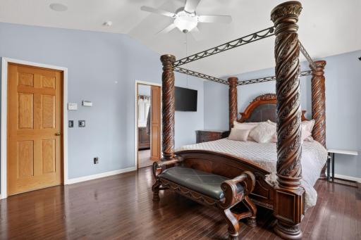 9325 Austrian Pine Avenue N, Minneapolis, MN 55443
