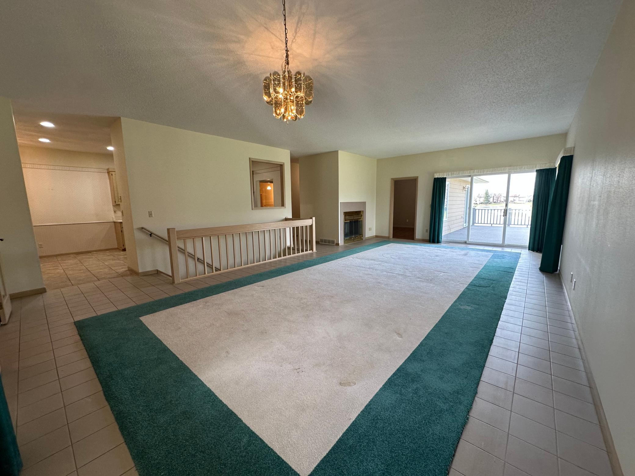 Dining/Livingroom