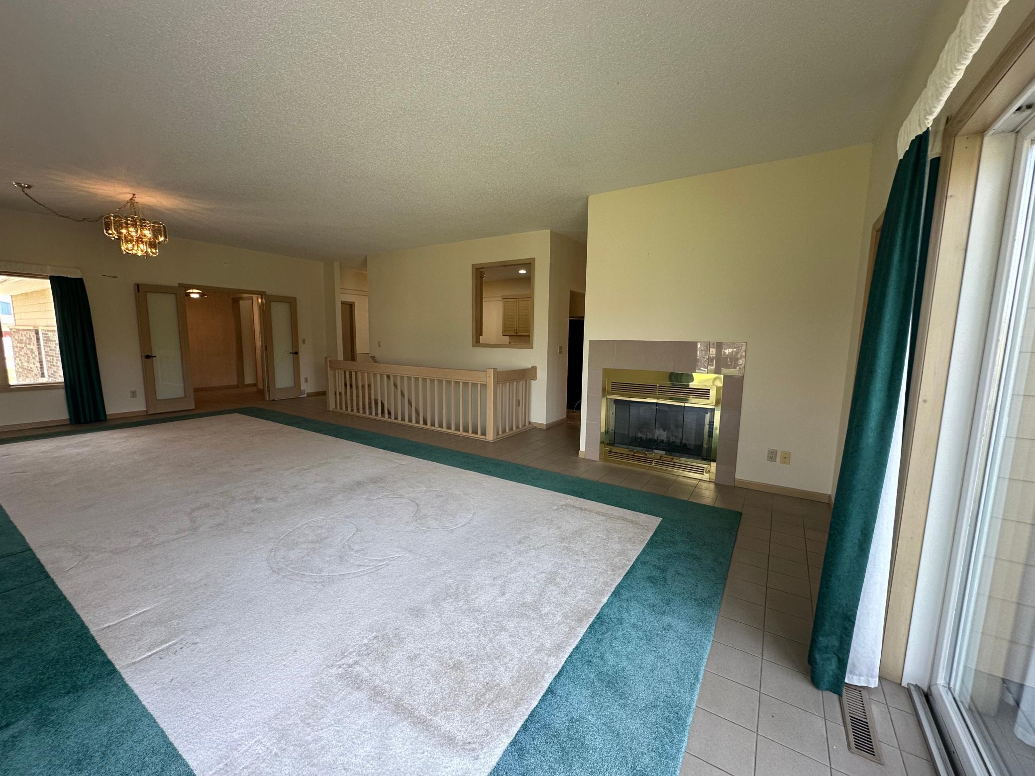 Dining/Livingroom