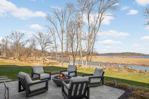 3776 Woodland Cove Parkway, Excelsior, MN 55331
