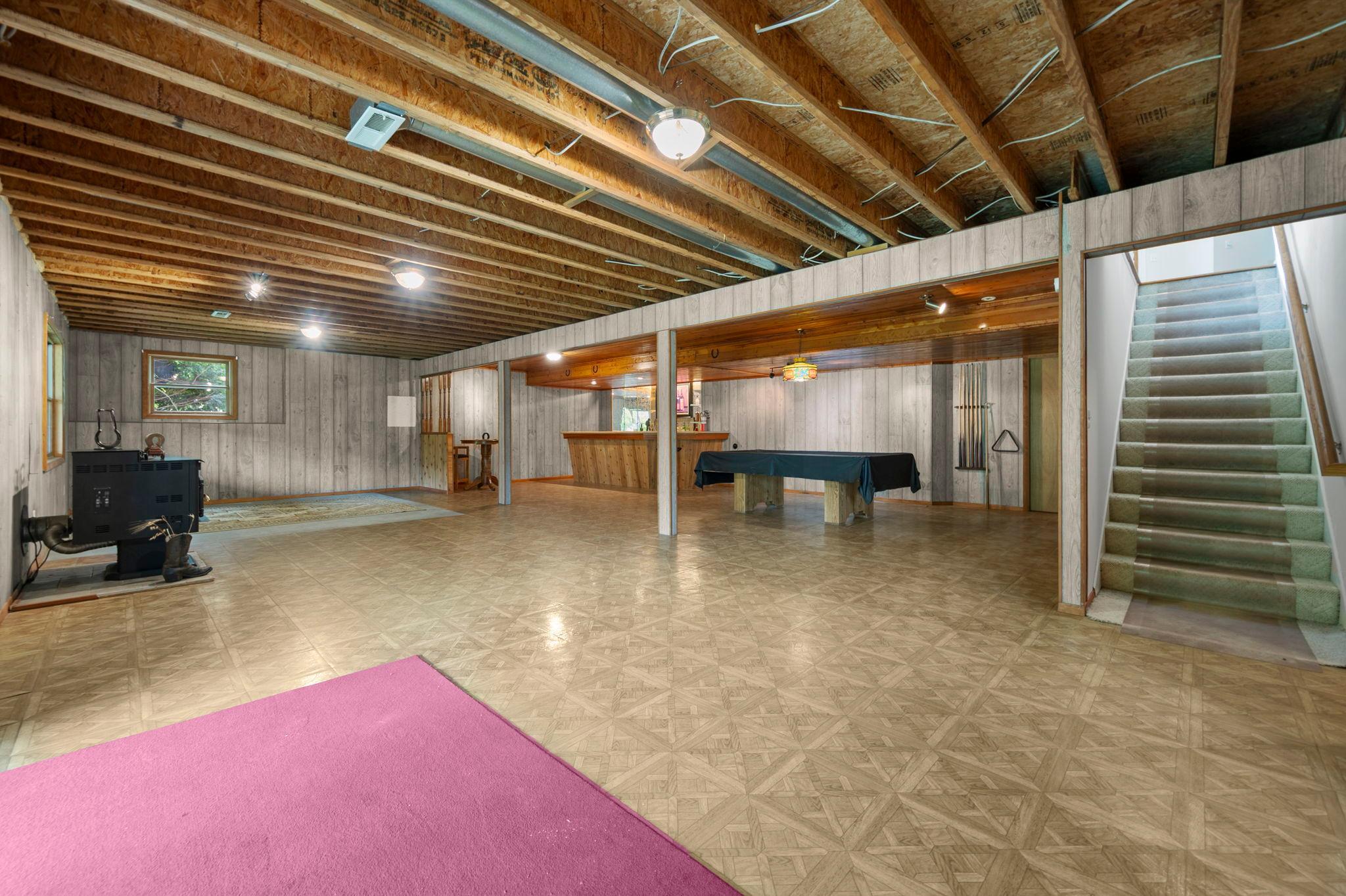 We mentioned entertaining, right?! Belly up to the bar with mini-fridge (new Aug 2026) & grab a pool-cue!