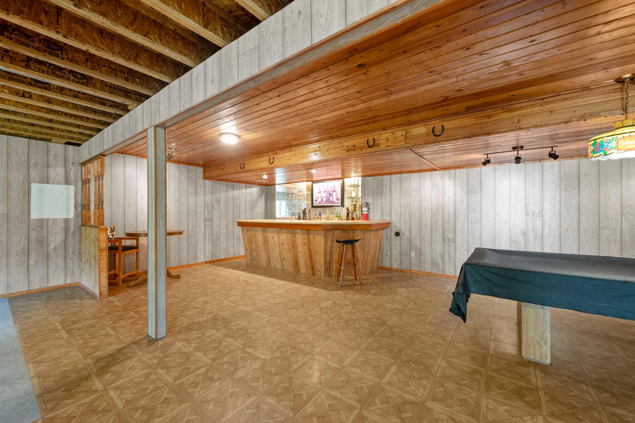104-web-or-mls-N6690 870th St-364.jpg