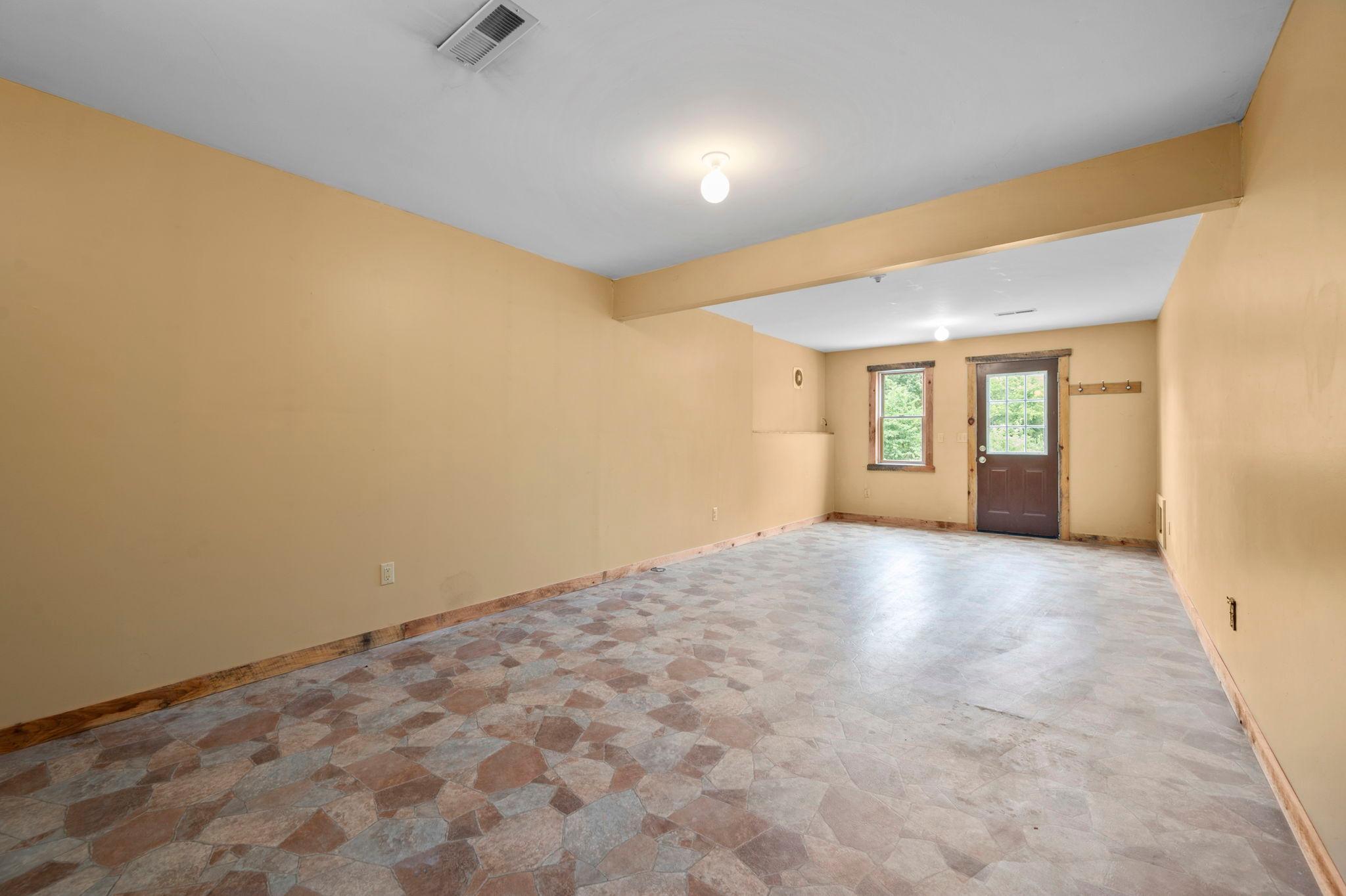 4th Bedroom offers private entrance to back yard.