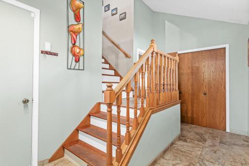 841 Sudberry Lane, Saint Paul, MN 55123