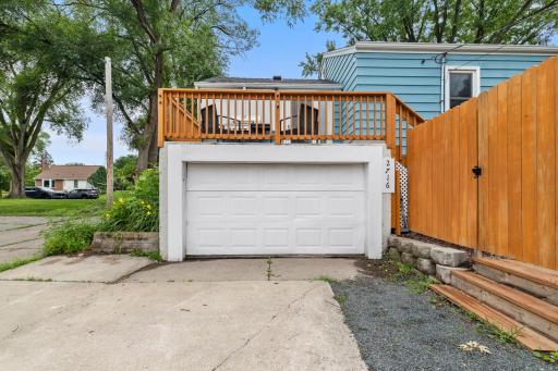 71-web-or-mls-2716 Ewing Ave N-153.jpg