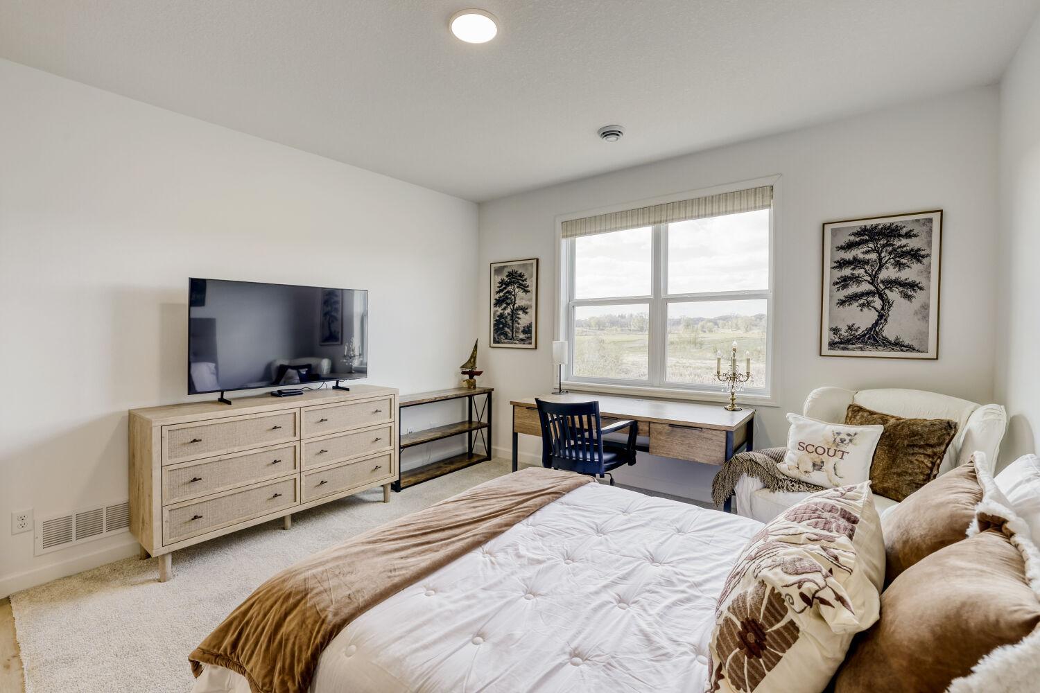 20252 Marsh Ct - Web Quality - 017 - 16 Primary Bedroom.jpg