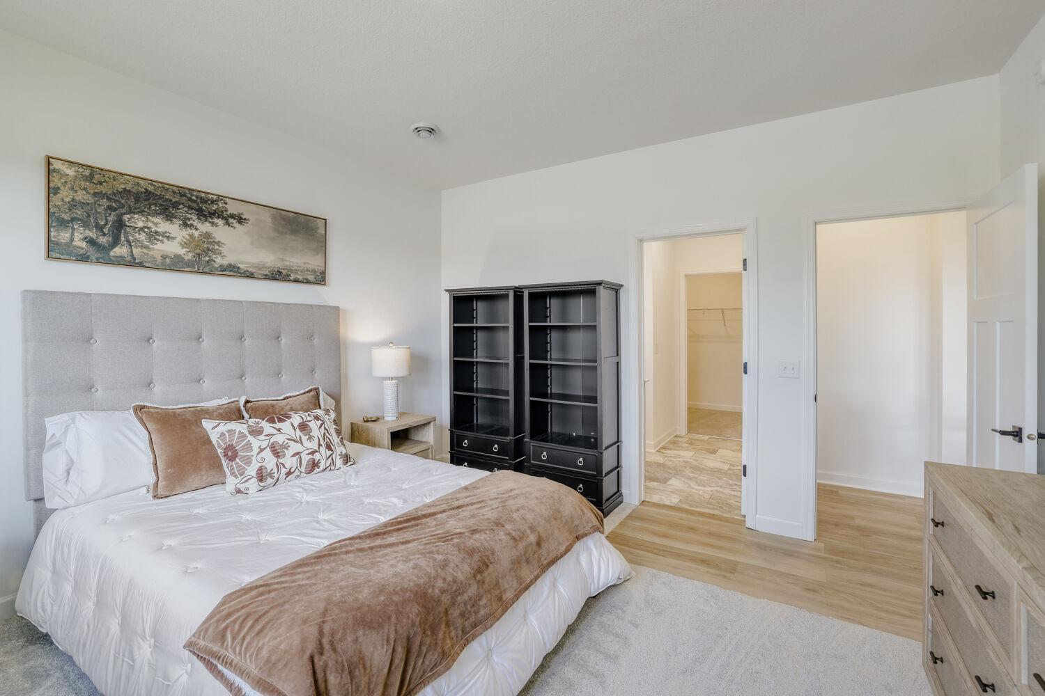20252 Marsh Ct - Web Quality - 018 - 17 Primary Bedroom.jpg