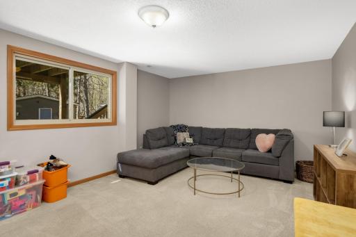 4042 Main Street NE, Minneapolis, MN 55421