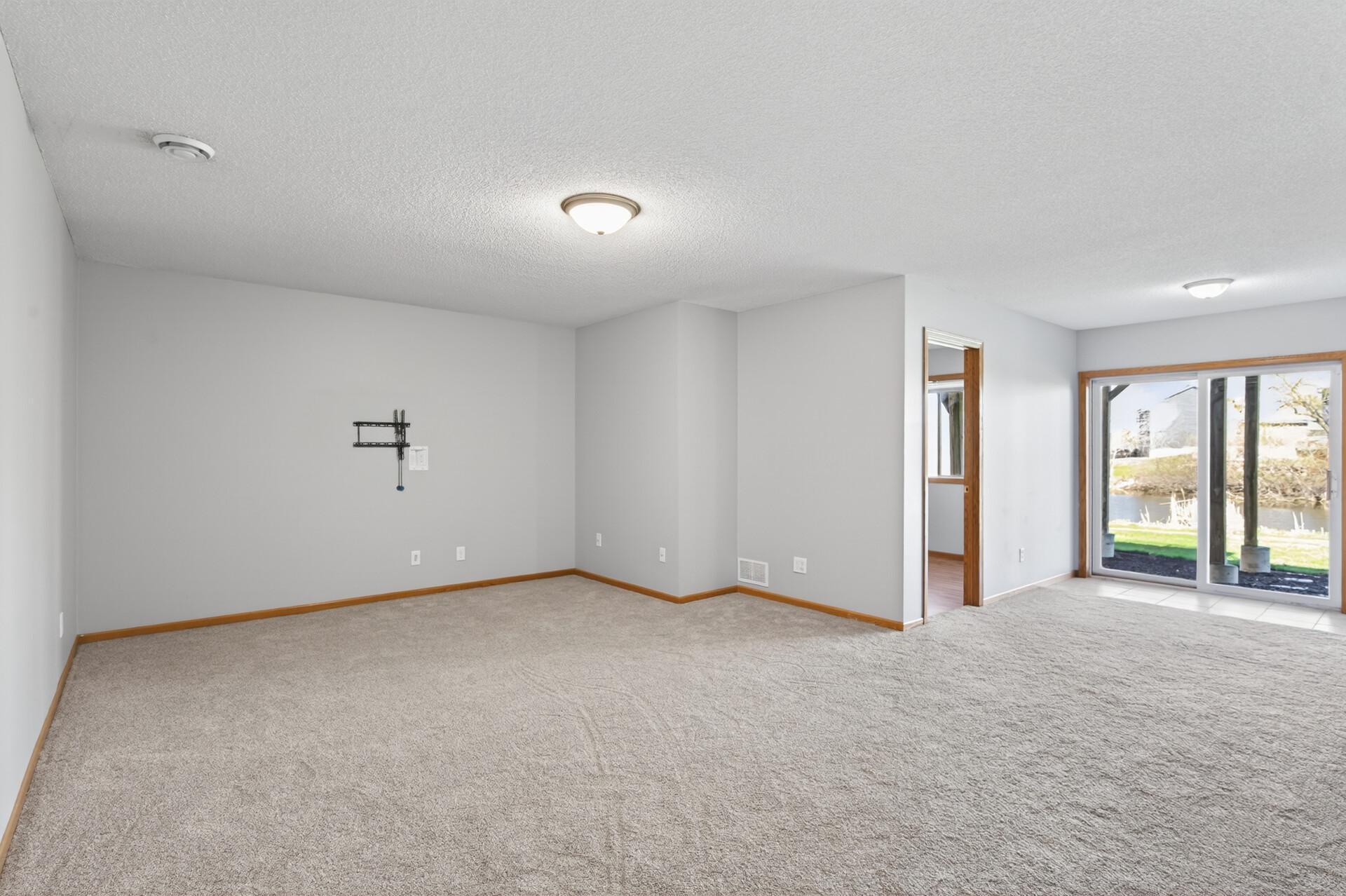 Lower level family room, newer carpet