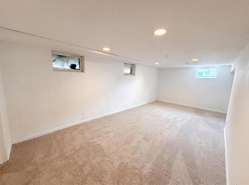 6319 Perry Avenue N, Minneapolis, MN 55429