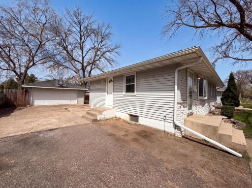 6319 Perry Avenue N, Minneapolis, MN 55429