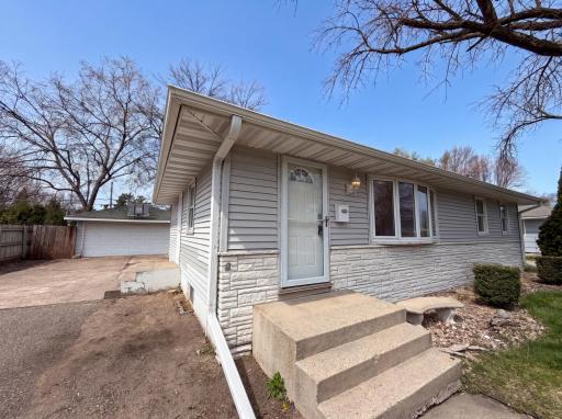 6319 Perry Avenue N, Minneapolis, MN 55429