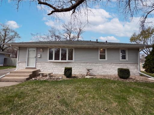 6319 Perry Avenue N, Minneapolis, MN 55429