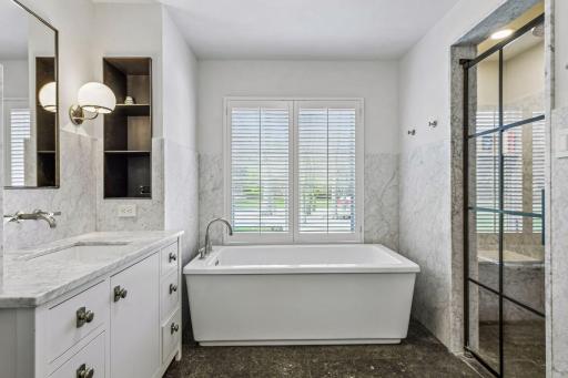 1300 Bracketts Point Road, Wayzata, MN 55391