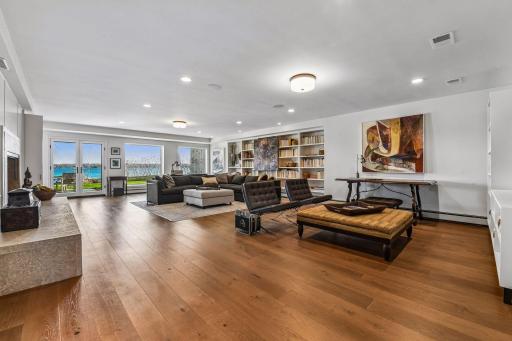 1300 Bracketts Point Road, Wayzata, MN 55391