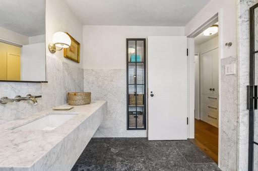 1300 Bracketts Point Road, Wayzata, MN 55391