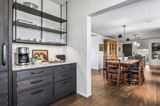 1300 Bracketts Point Road, Wayzata, MN 55391