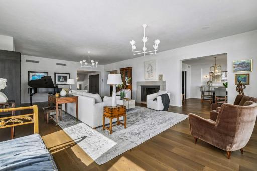 1300 Bracketts Point Road, Wayzata, MN 55391