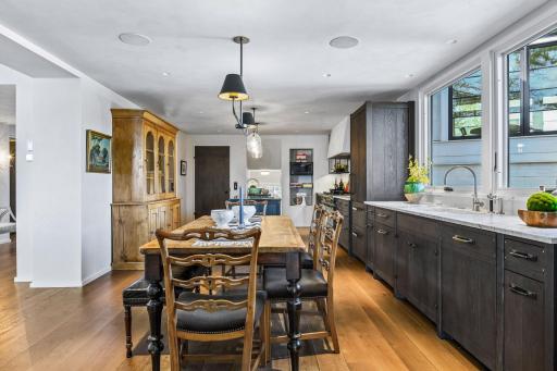 1300 Bracketts Point Road, Wayzata, MN 55391