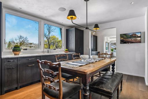 1300 Bracketts Point Road, Wayzata, MN 55391