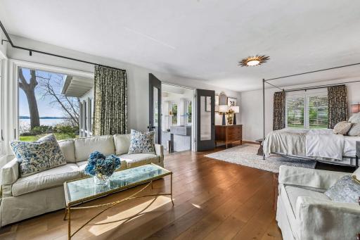 1300 Bracketts Point Road, Wayzata, MN 55391