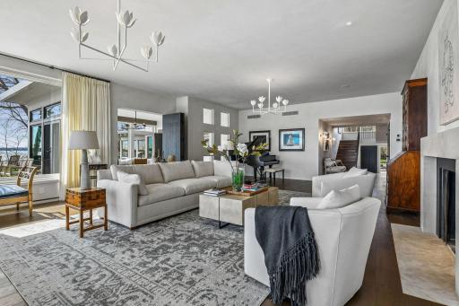 1300 Bracketts Point Road, Wayzata, MN 55391