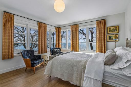 1300 Bracketts Point Road, Wayzata, MN 55391