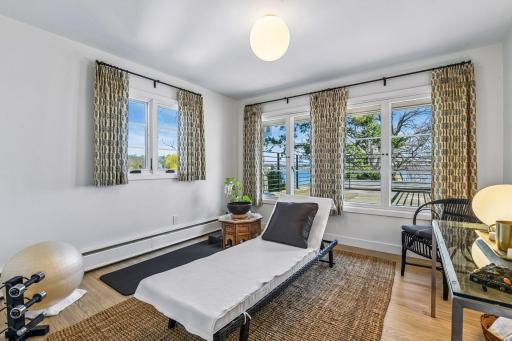 1300 Bracketts Point Road, Wayzata, MN 55391
