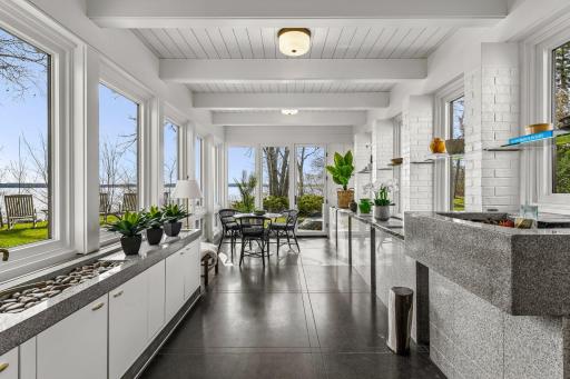 1300 Bracketts Point Road, Wayzata, MN 55391