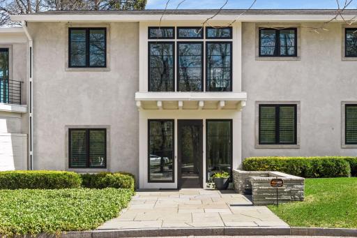 1300 Bracketts Point Road, Wayzata, MN 55391
