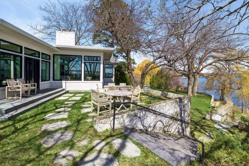 1300 Bracketts Point Road, Wayzata, MN 55391