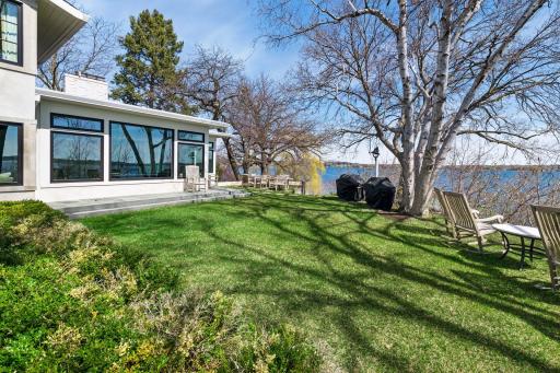 1300 Bracketts Point Road, Wayzata, MN 55391