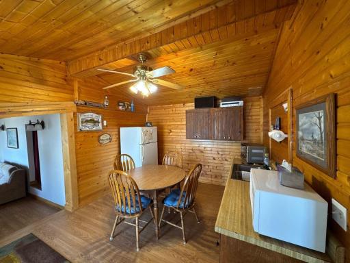 17436 Gary Trail, 27, Faribault, MN 55021