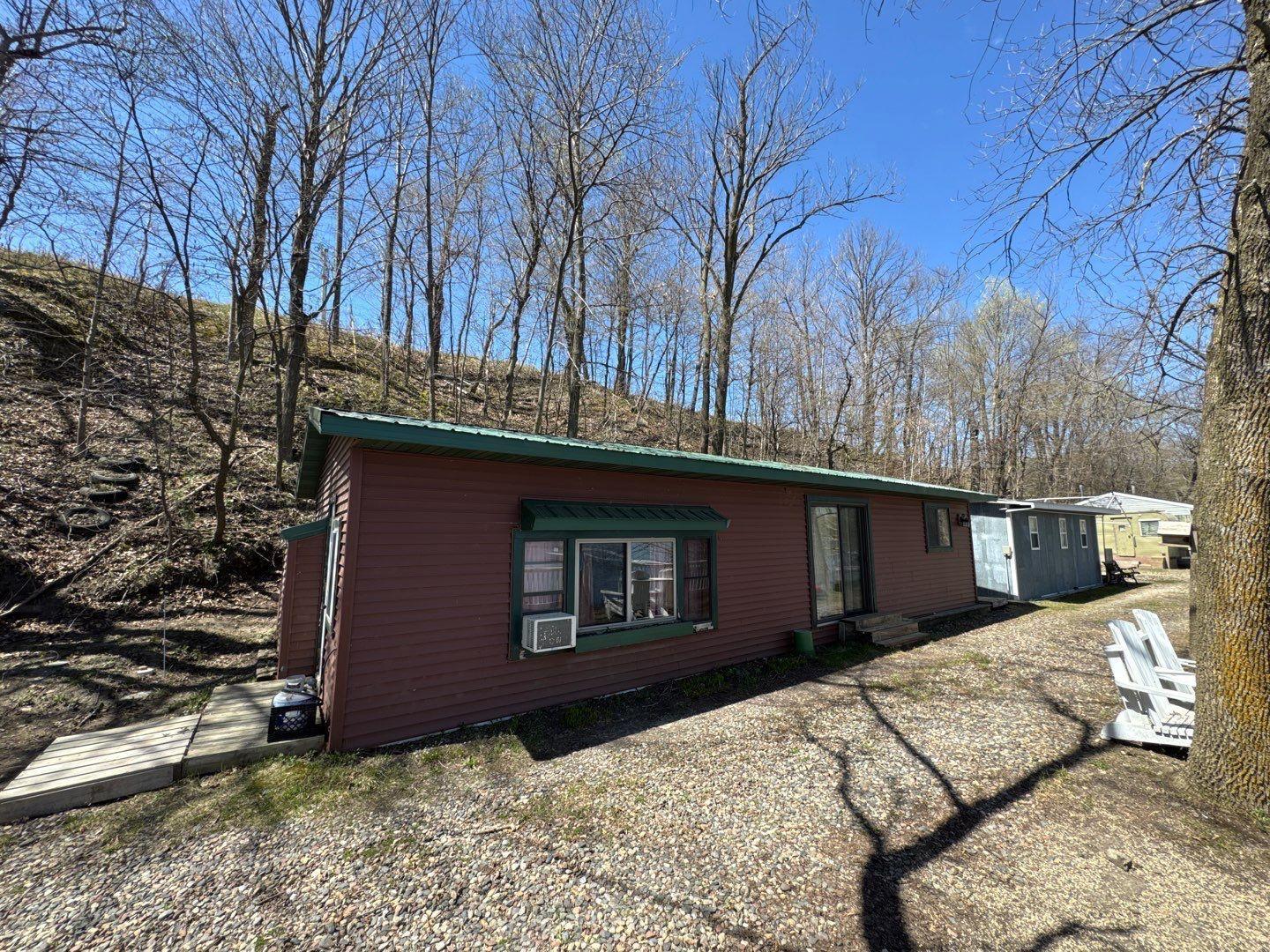 1-Apr 21, 2026 18-09-11-CA6X.jpg