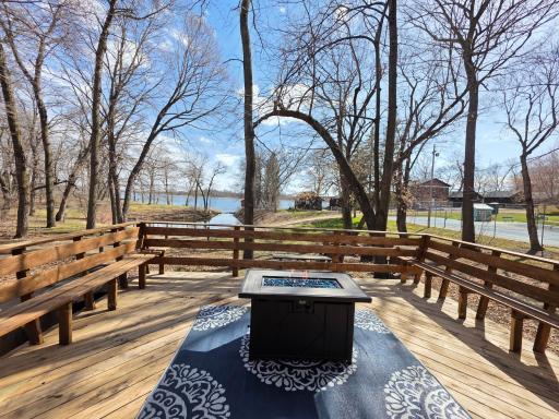 2359 US Highway 10, 15, Detroit Lakes, MN 56501