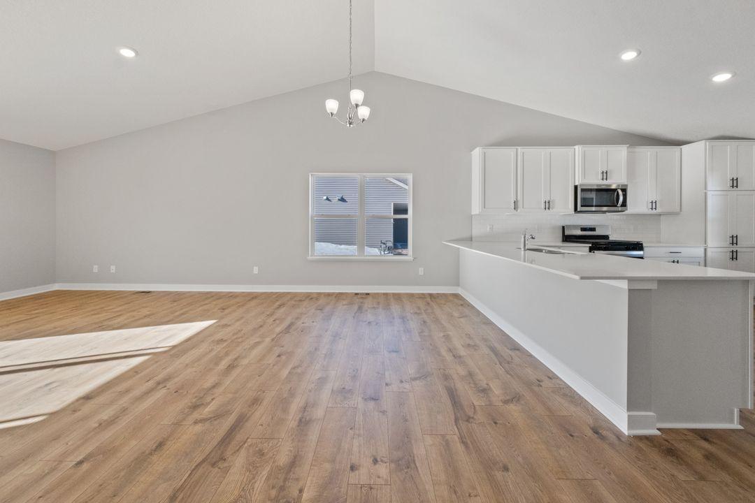 Large peninsula island with room for ample seating plus dining space.