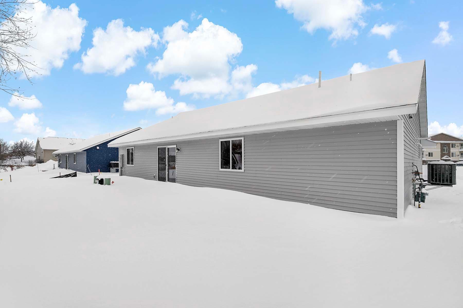 425 4th Avenue SE, Saint Joseph, MN 56374