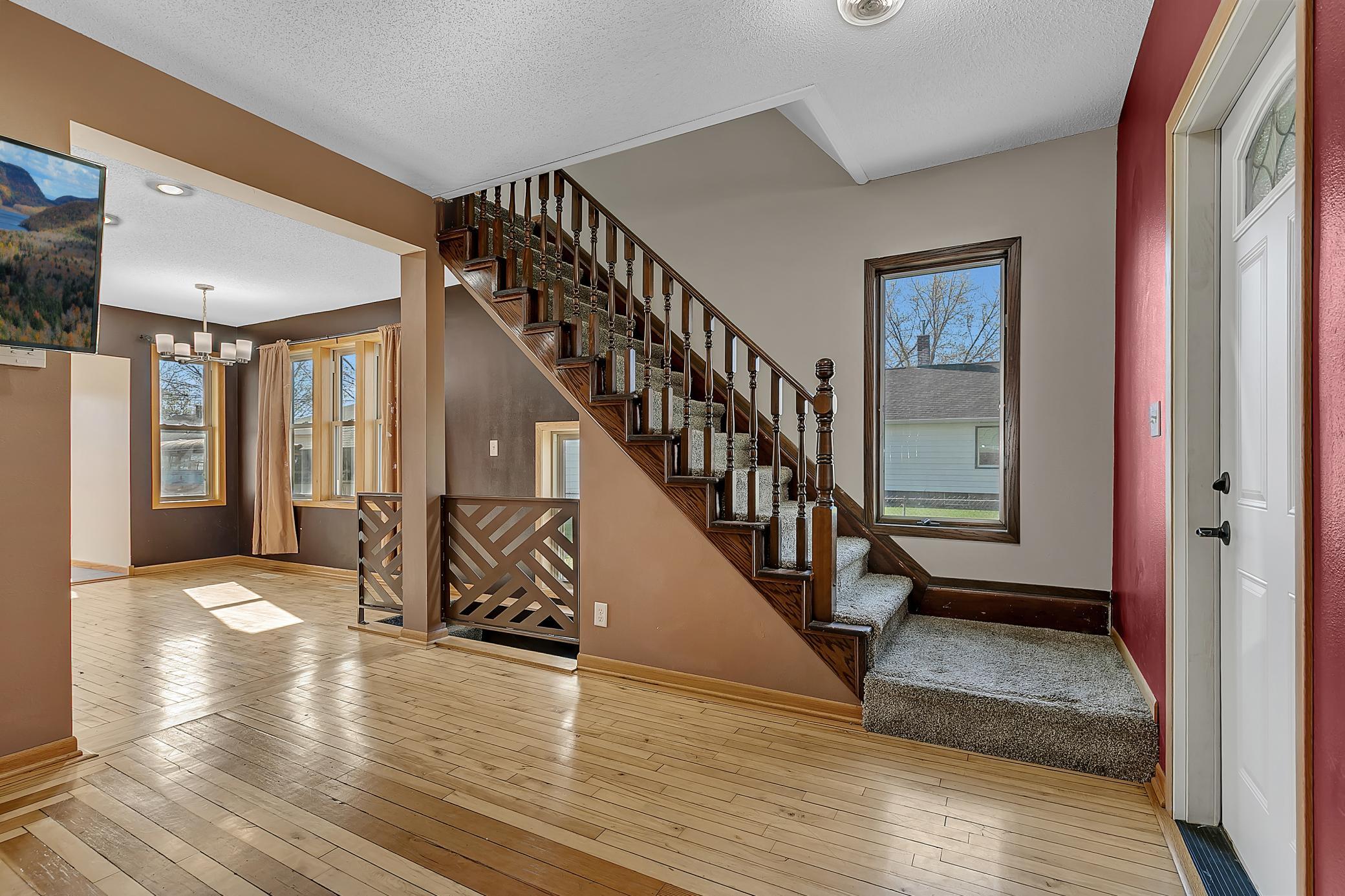Comfy carpet flooring on the staircase.