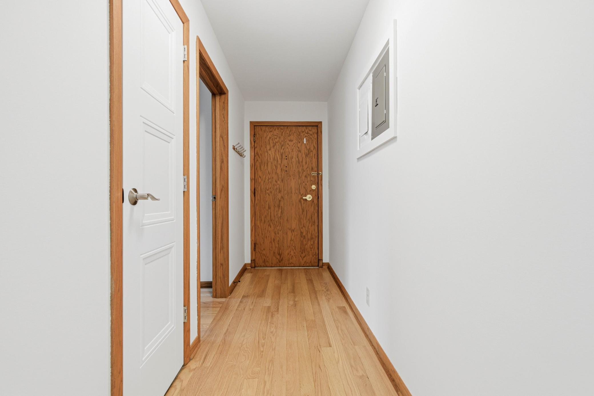 Hallway.jpg