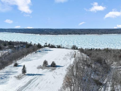 258 Salishan Drive, Hudson, WI 54016