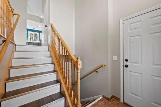 612 6th Street N, Montrose, MN 55363