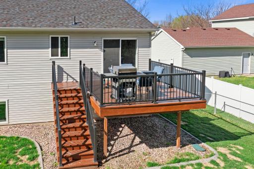 612 6th Street N, Montrose, MN 55363