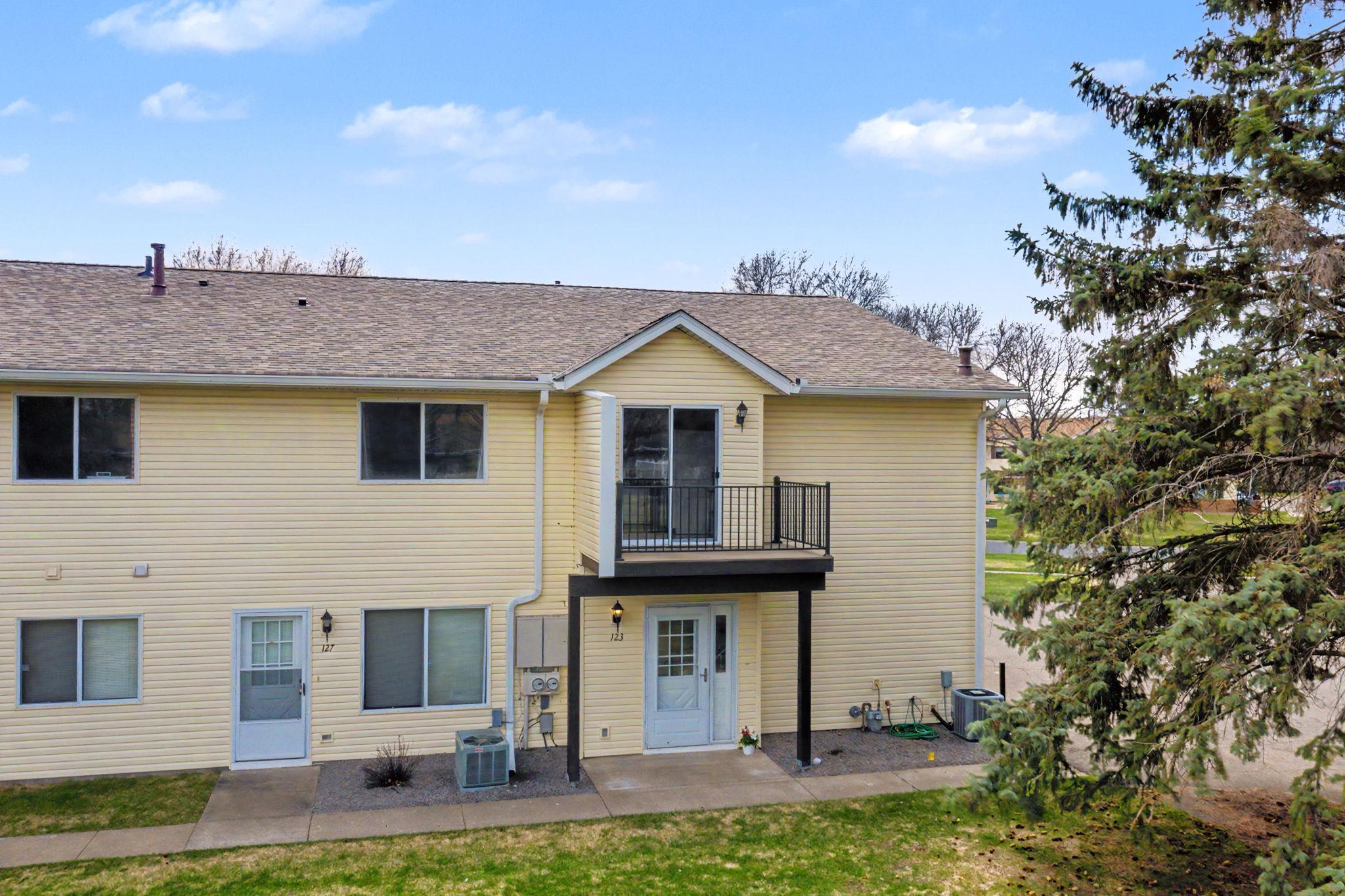 Your private entrance and balcony above. WELCOME HOME!