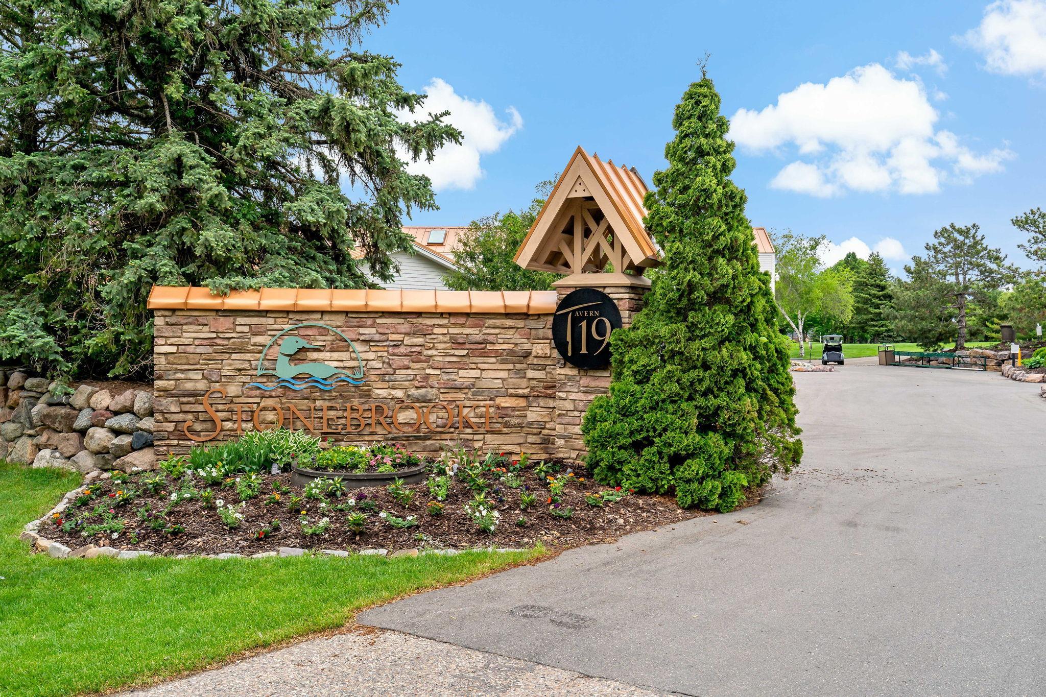 Stonebrooke Golf Couse entrance