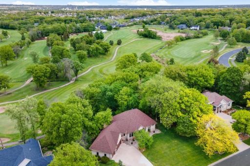 757 Stonebrooke Drive, Shakopee, MN 55379