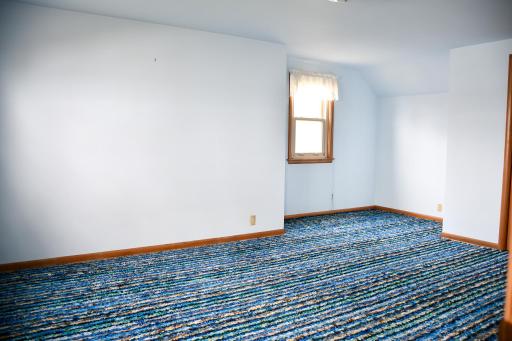 1532 S Shore Drive, Worthington, MN 56187