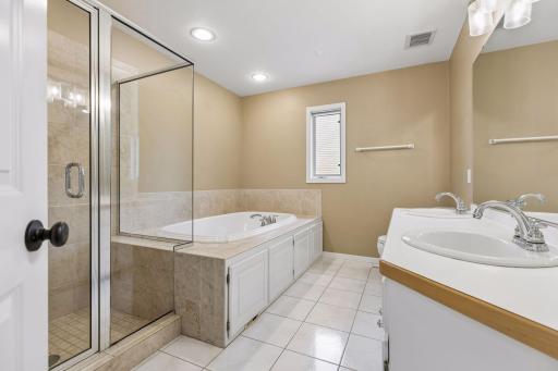 17377 80th Place N, Maple Grove, MN 55311