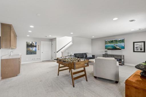 6561 Timber Arch Drive, Chaska, MN 55318