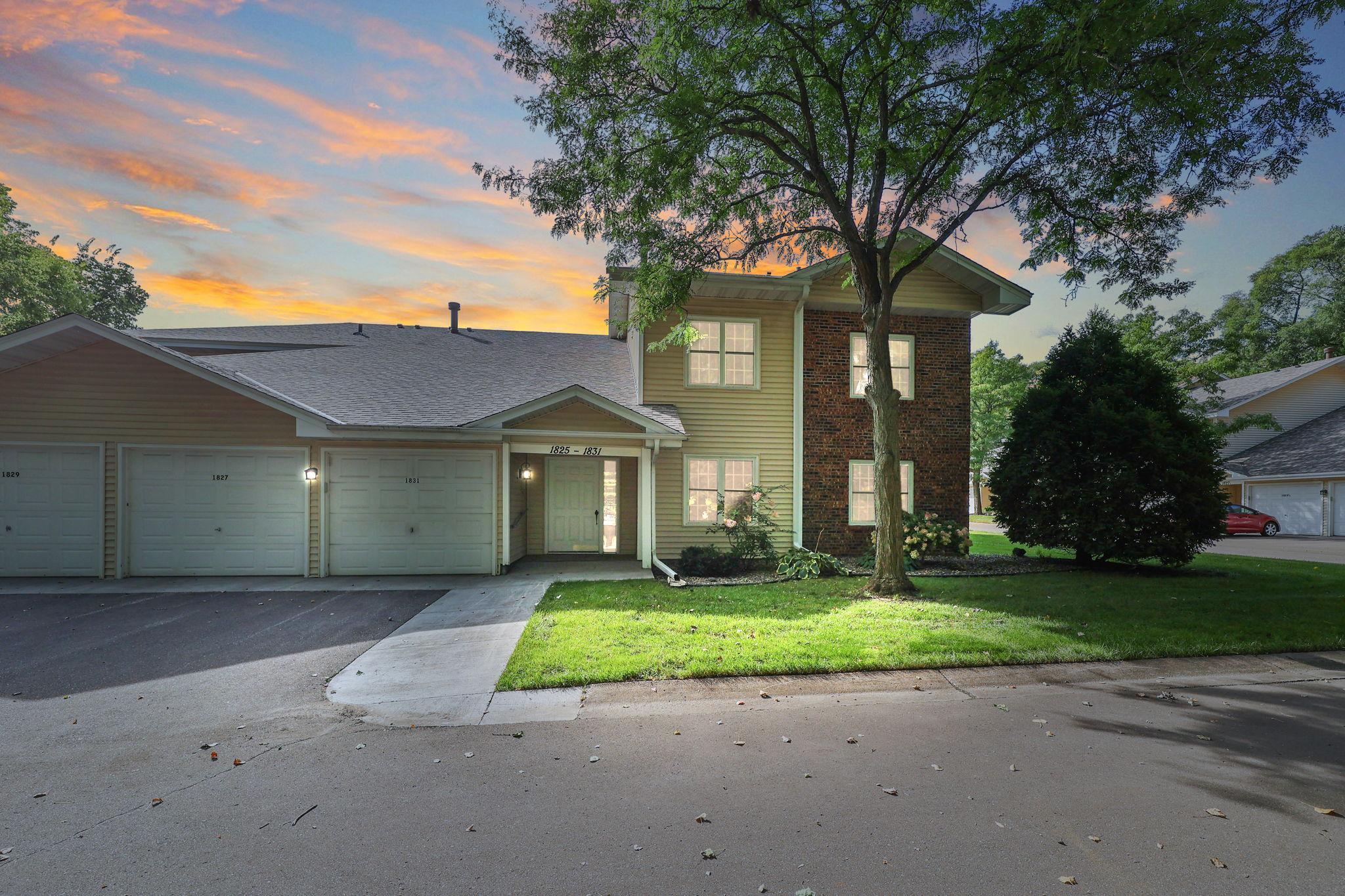 Welcome to 1827 County Road E East 3 56 20 PM (2).jpg